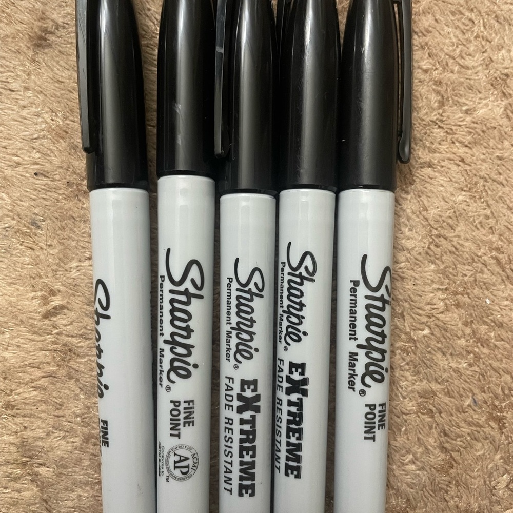 Sharpie Permanent Markers – Fine & Extreme (Buy 1 or All 5)